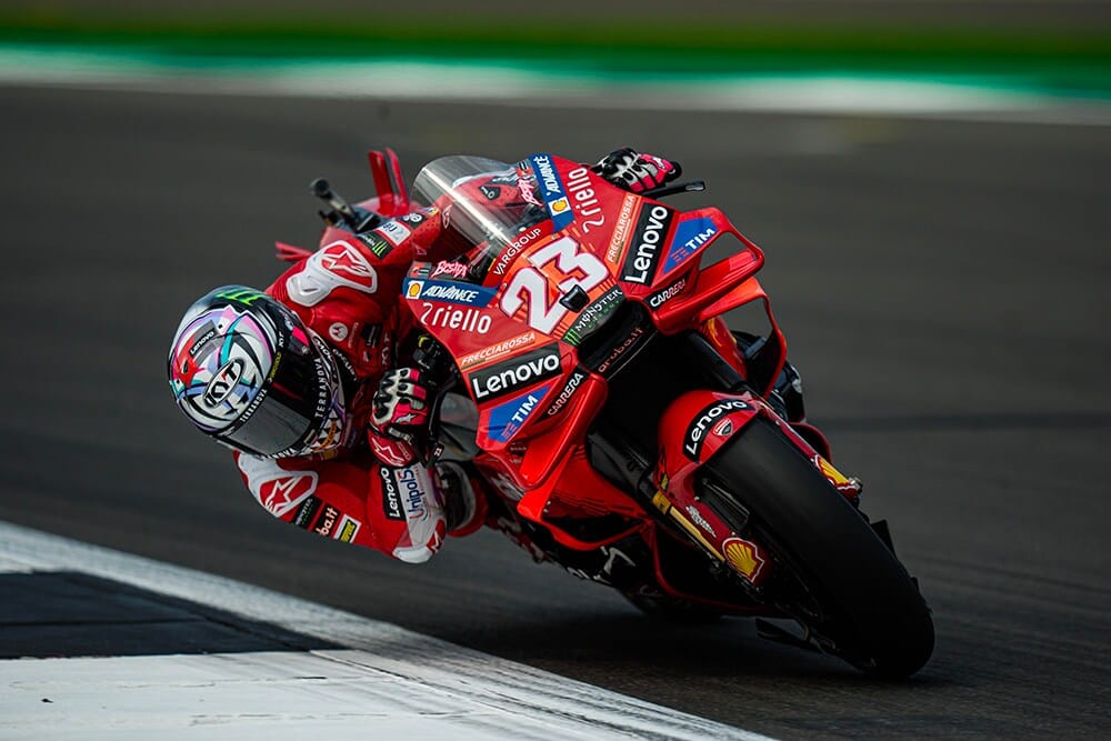 Silverstone : Bastianini croque le sprint, Bagnaia et Marquez à terre !