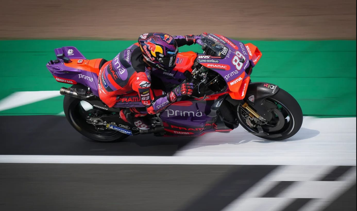 Silverstone, MotoGP (FP2) : Martin VS Bagnaia, le match commence