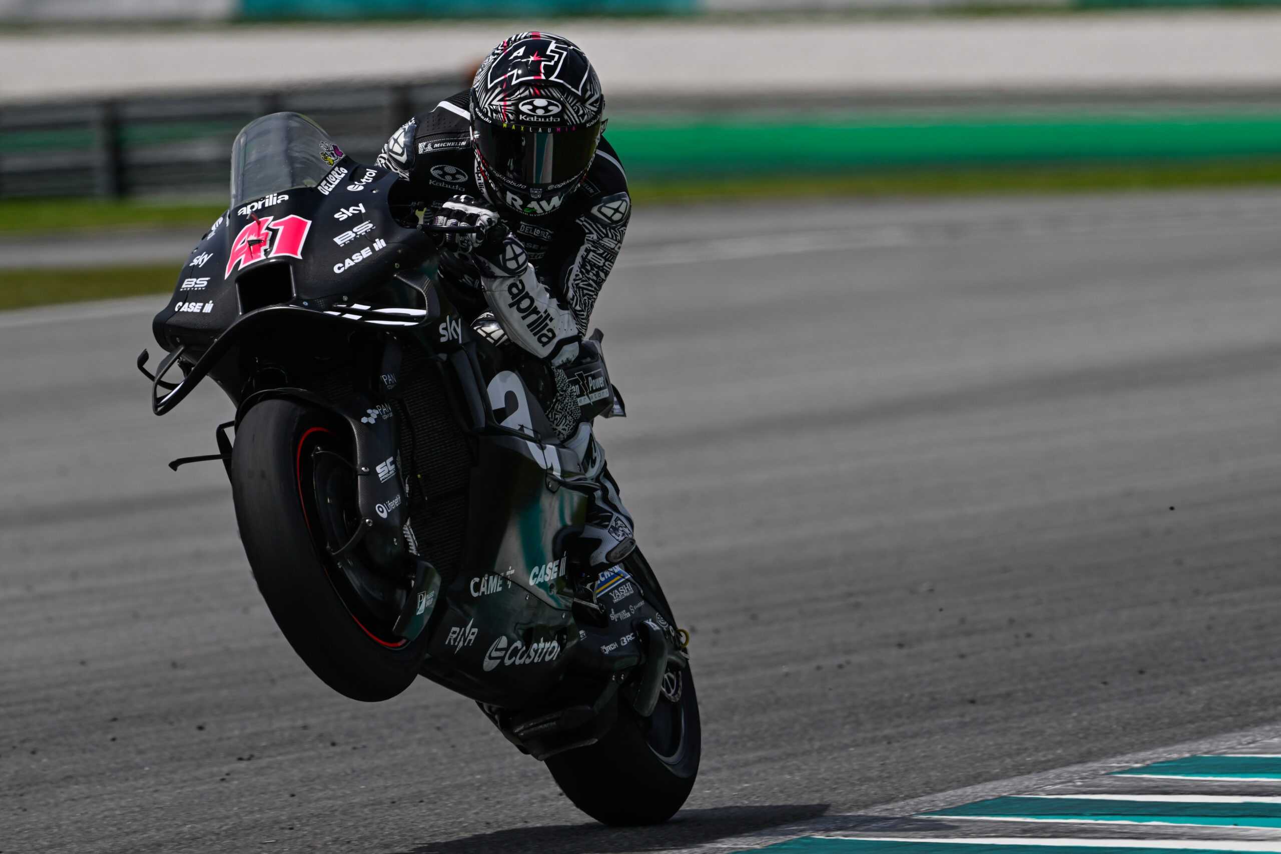 Espargaro à Sepang : « L’Aprilia a bien progressé mais la Ducati reste la moto à battre »