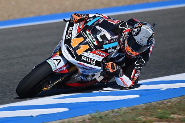 Silverstone, Moto2 (J1) : Canet nouveau recordman