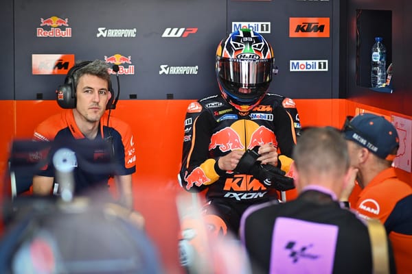 Motegi, MotoGP : Binder réplique devant Marquez et Martin, Bagnaia septième