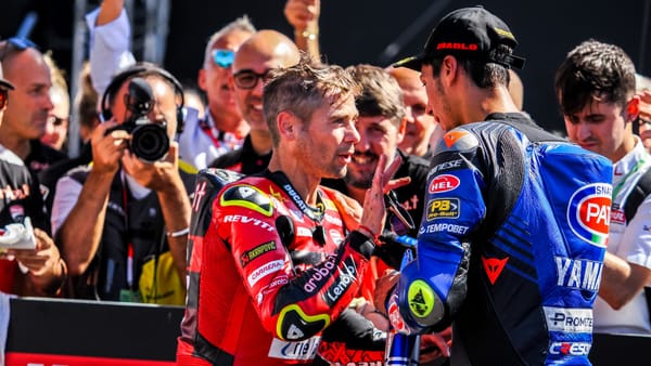 WSBK : Bautista signe un triplé mais le titre se jouera à Jerez